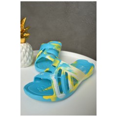 Шльопки дитячі дівчинка блакитного кольору 156357L