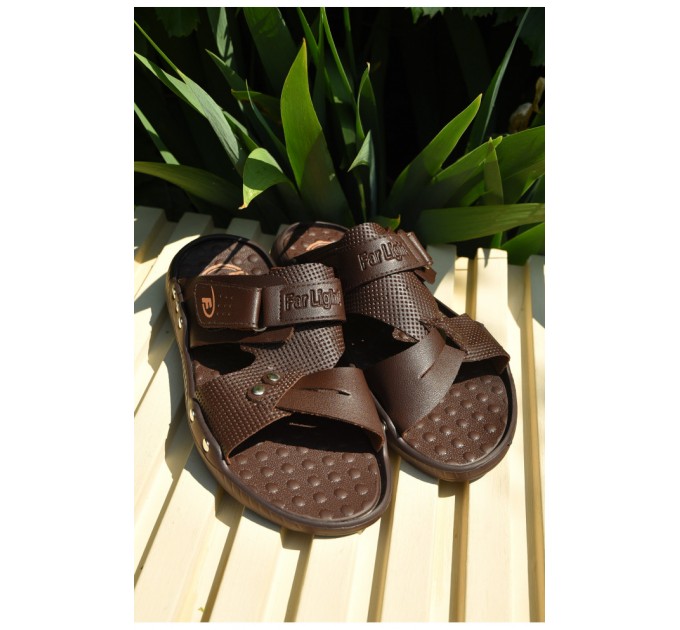 Шльопанці чоловічі коричневого кольору 159360L