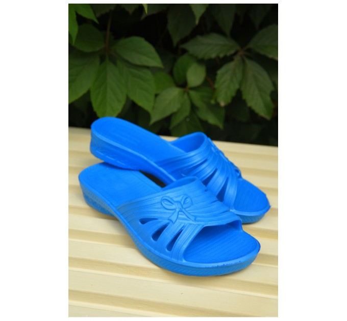 Шльопки дитячі дівчинка піна синього кольору 163241L
