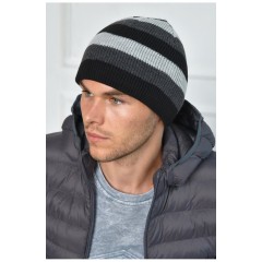Шапка чоловіча на флісі в чорно-сіру смужку 163757L Шапка чоловіча на флісі в чорно-сіру смужку 163757L