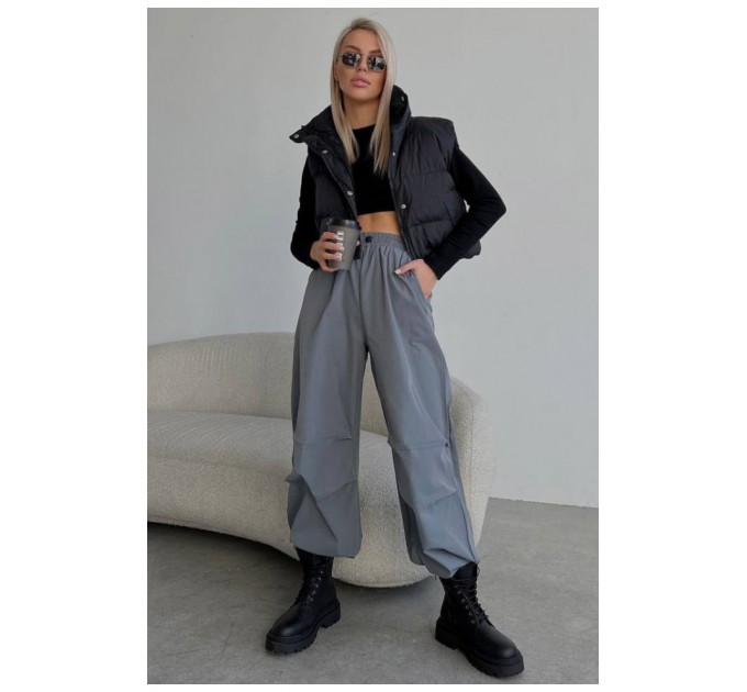 Спортивні штані жіночі сірого кольору 172768L