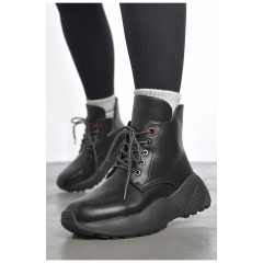 Черевики жіночі демісезонні чорного кольору 187533L