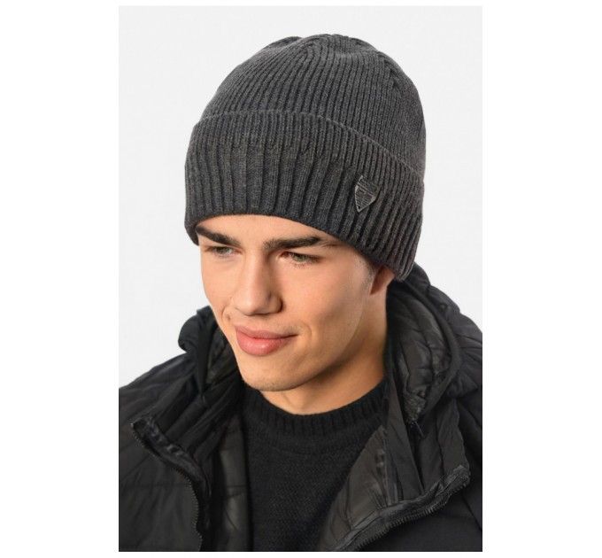 Мужская шапка с подворотом на флисе серого цвета 191796L