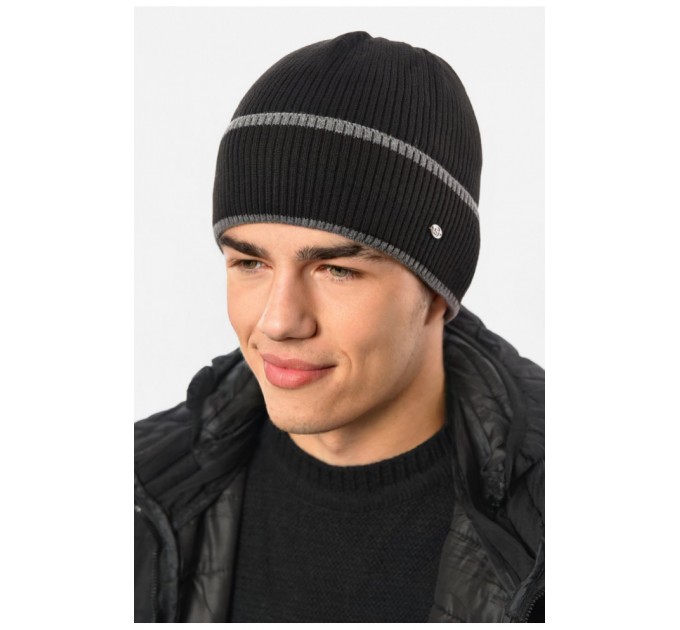 Мужская шапка на флисе черного цвета 193772L