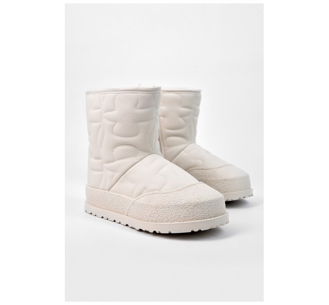 Уггі дитячі для дівчинки молочного кольору на хутрі 195928L