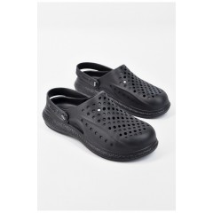 Крокси чоловічі чорного кольору 196192L