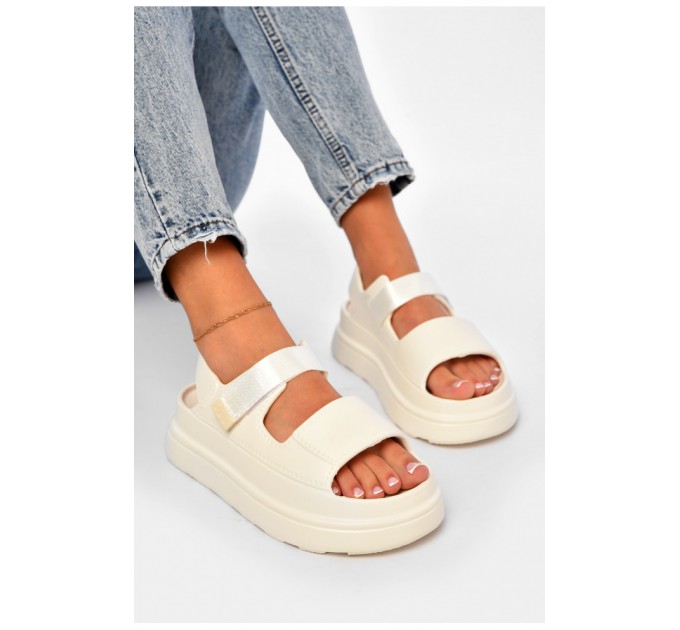 Сандали женские пена белого цвета 198651L