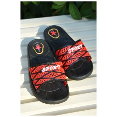 Шльопанці дитячі хлопчик червоного кольору 200249L