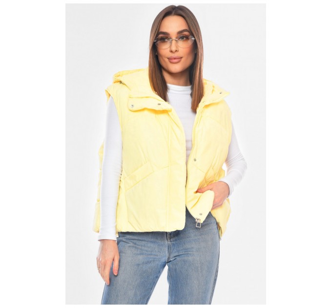 Жилетка жіноча однотонна жовтого кольору 200307L