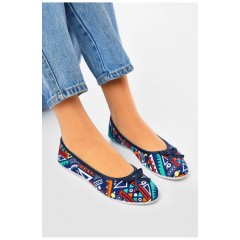 Мокасини жіночі темно-синього кольору з геометричним різнокольоровим малюнком 201232L