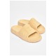 Шльопанці піна жіночі бежевого кольору 203753L