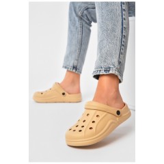 Сабо жіночі бежевого кольору 203793L