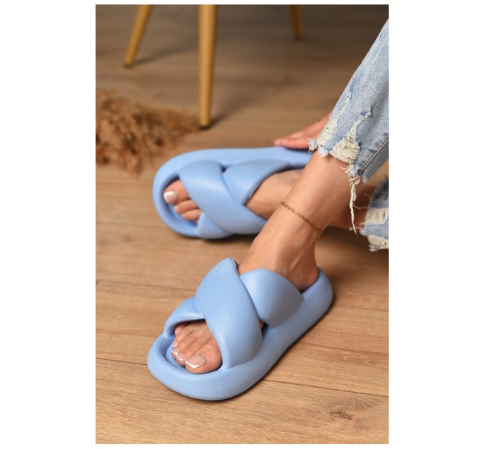 Шльопанці піна жіночі блакитного кольору 204496L