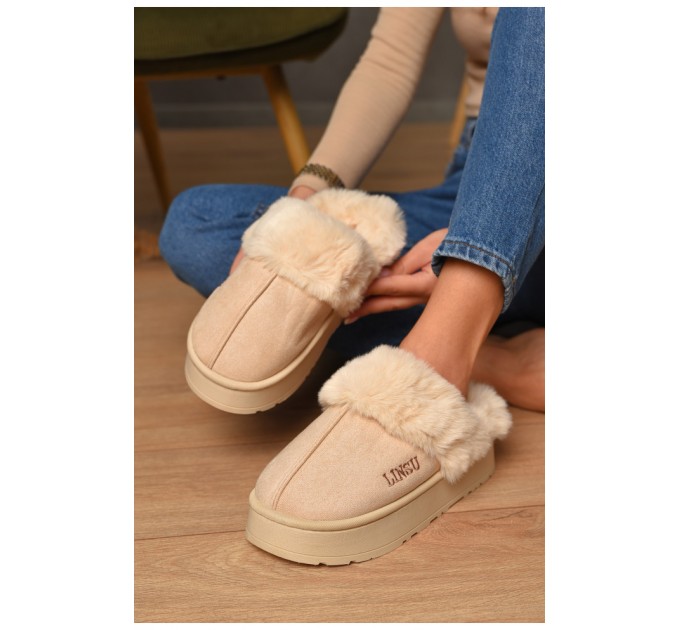 Домашні капці жіночі на хутрі молочного кольору 206326L