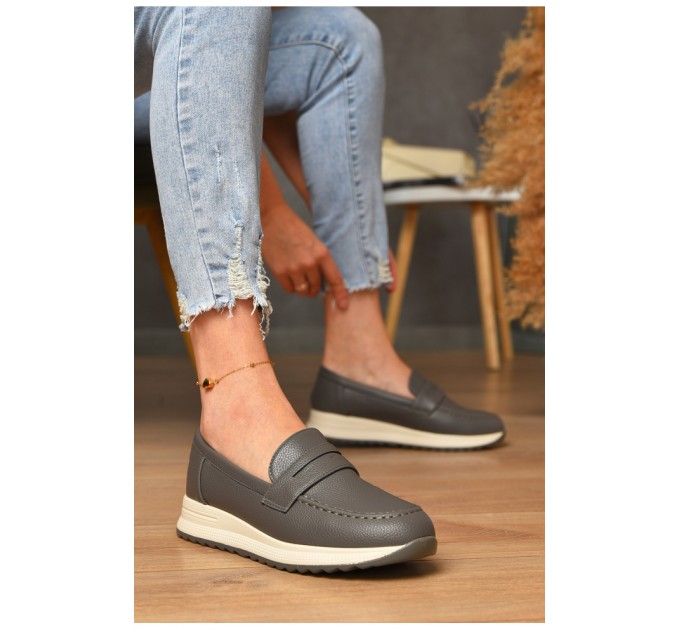 Лофери жіночі сірого кольору 178048L