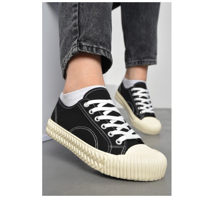 Кеди жіночі текстильні чорного кольору на шнурівці 178895L