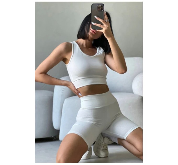 Женский костюм в рубчик белого цвета 179514L