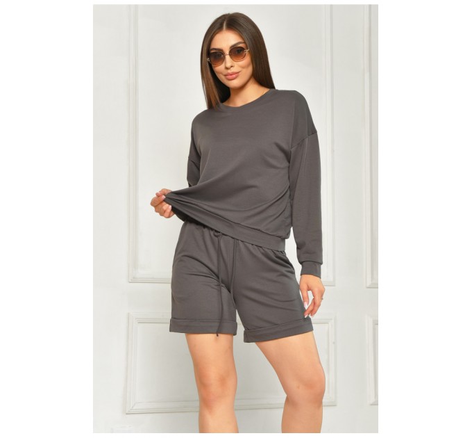 Костюм женский темно-серого цвета 179611L