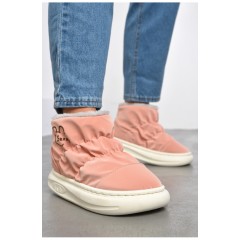 Дутики жіночі на хутрі рожевого кольору 184613L