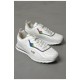 Кросівки чоловічі білого кольору на шнурівці 186849L
