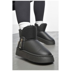 Уггі жіночі на хутрі чорного кольору 189923L