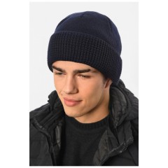 Мужская шапка с подворотом на флисе темно-синего цвета 191785L