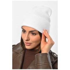 Шапка жіноча демісезонна білого кольору 191889L