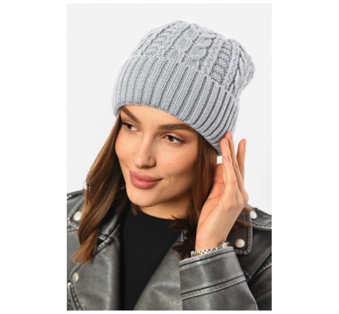 Шапка женская зимняя на флисе однотонная серого цвета 192003L