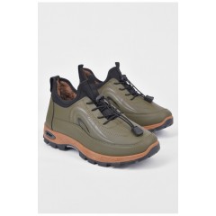 Кроссовки мужские на искусственном меху темно-зеленого цвета 193248L