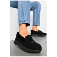 Туфлі-лофери жіночі на хутрі чорного кольору 194039L