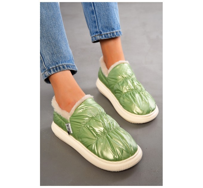 Капці домашні жіночі зеленого кольору 194784L