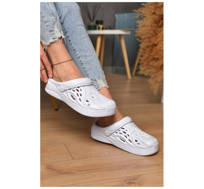 Крокси жіночі світло-блакитного кольору 196640L