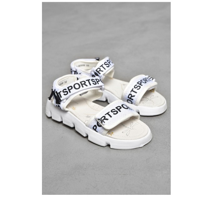 Босоножки для девочки белого цвета 202059L