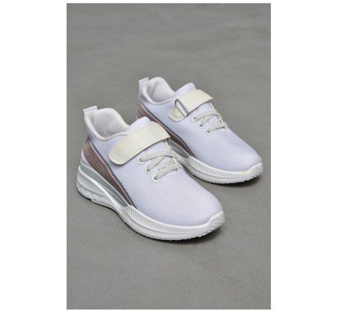Кросівки дитячі текстильні білого кольору 206149L