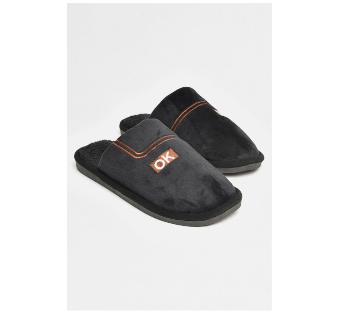 Капці кімнатні чоловічі чорного кольору 206380L