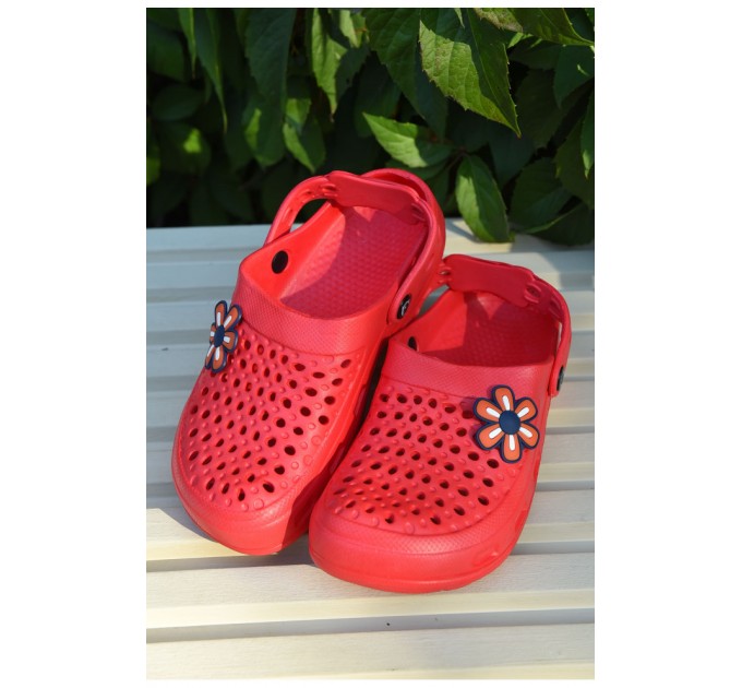 Кроксы детские для девочки красного цвета 165368L