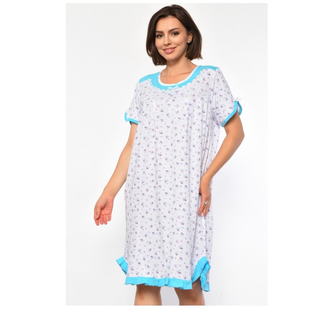 Ночная рубашка женская полубатальная белого цвета с цветочным принтом 187017L