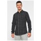 Сорочка чоловіча чорного кольору в клітинку 187981L