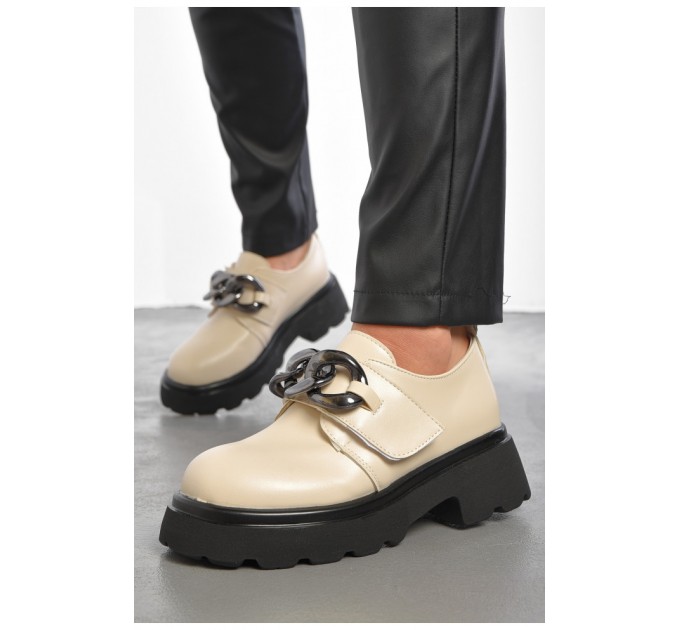 Лофери жіночі бежевого кольору 189510L