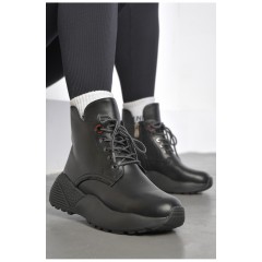 Черевики жіночі демісезонні чорного кольору 191324L