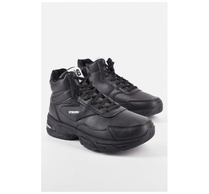 Кросівки чоловічі зимові чорного кольору 193917L