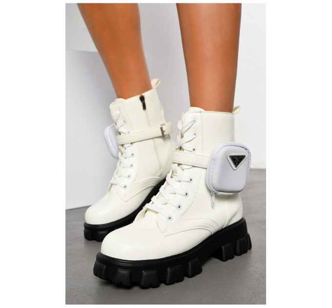 Ботинки женские демисезонные белого цвета 194081L