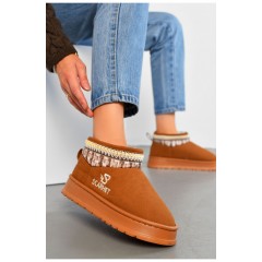 Уггі жіночі на хутрі коричневого кольору 194717L