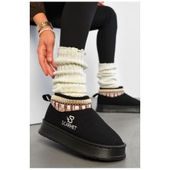 Уггі жіночі на хутрі чорного кольору 194718L