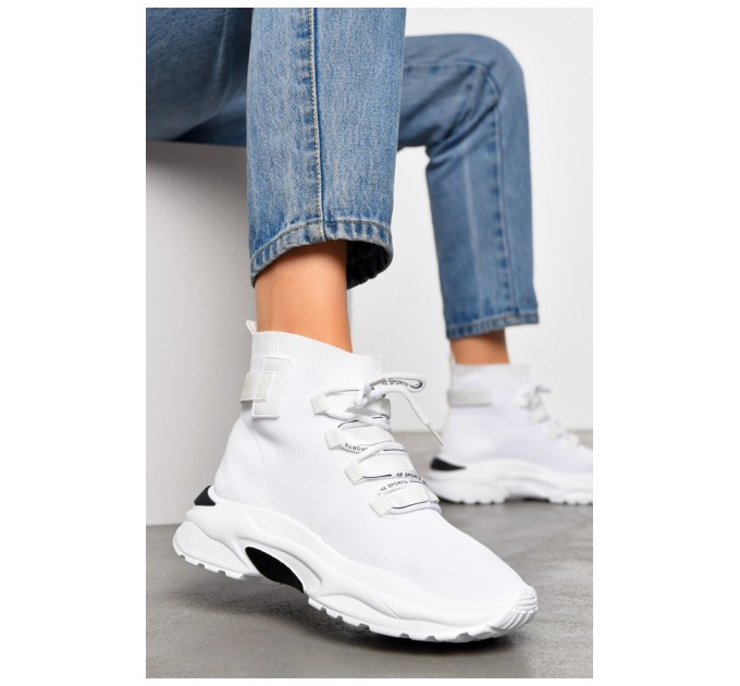 Кроссовки женские белого цвета на шнуровке 197087L