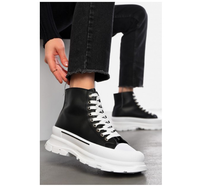 Кеды женские высокие черно-белого цвета на шнуровке 197161L.