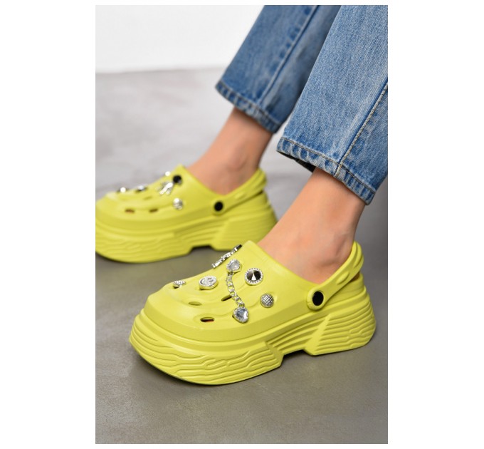 Кроксы женские салатового цвета 197466L