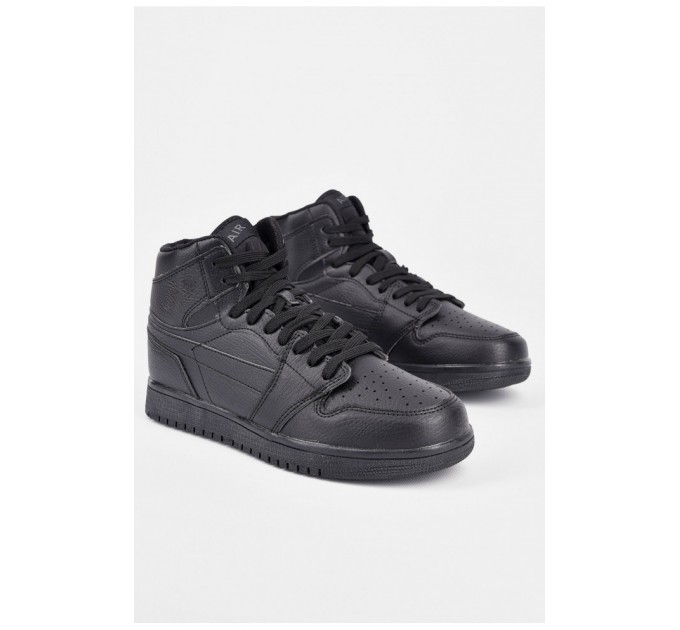 Кросівки чоловічі чорного кольору на шнурівці 198170L