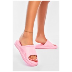 Шльопанці піна жіночі светло-рожевого кольору 199187L