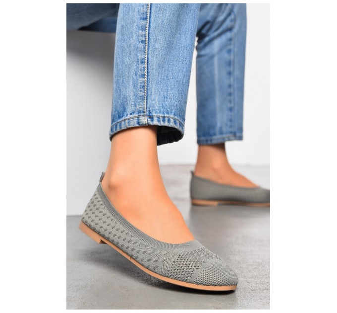 Балетки жіночі сірого кольору в`язані 199940L